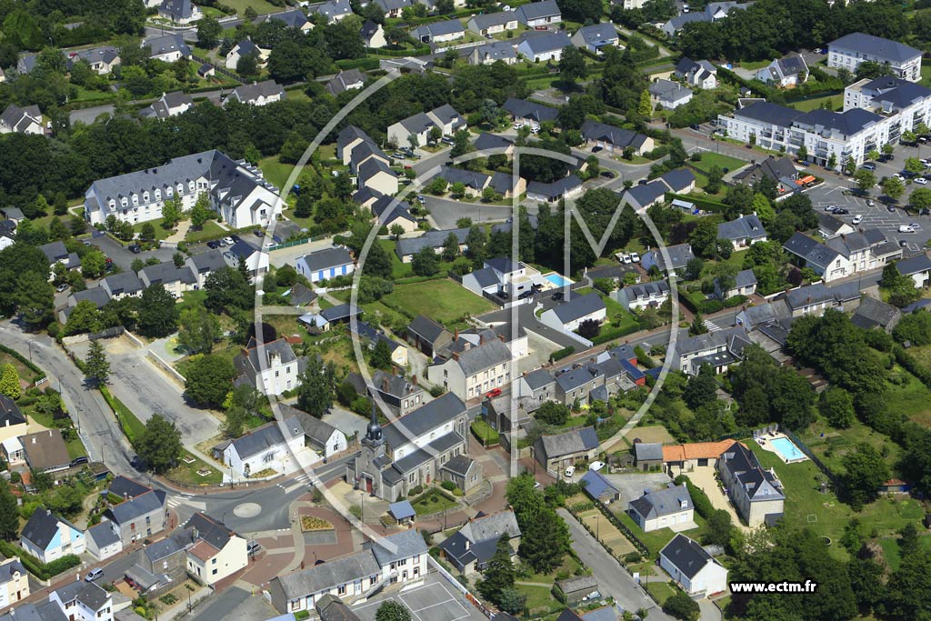 Photo arienne de Treillires (Quartier de l'glise)