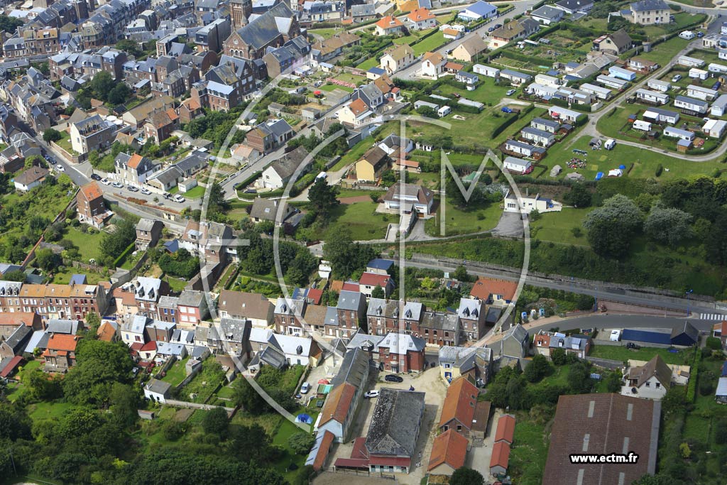 Photo arienne de Mers-les-Bains (la Falaise)