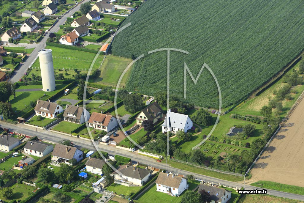 Photo arienne de Saint-Quentin-la-Motte-Croix-au-Bailly (la Chapelle)