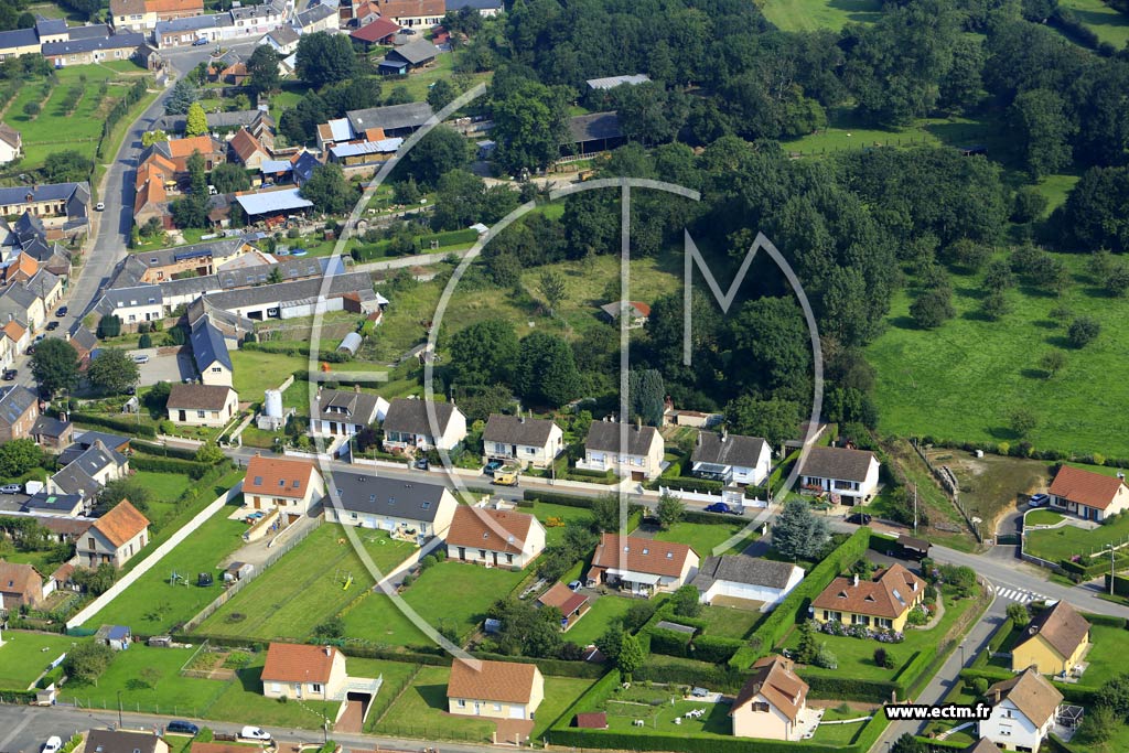 Photo arienne de Saint-Quentin-la-Motte-Croix-au-Bailly (la Targette)