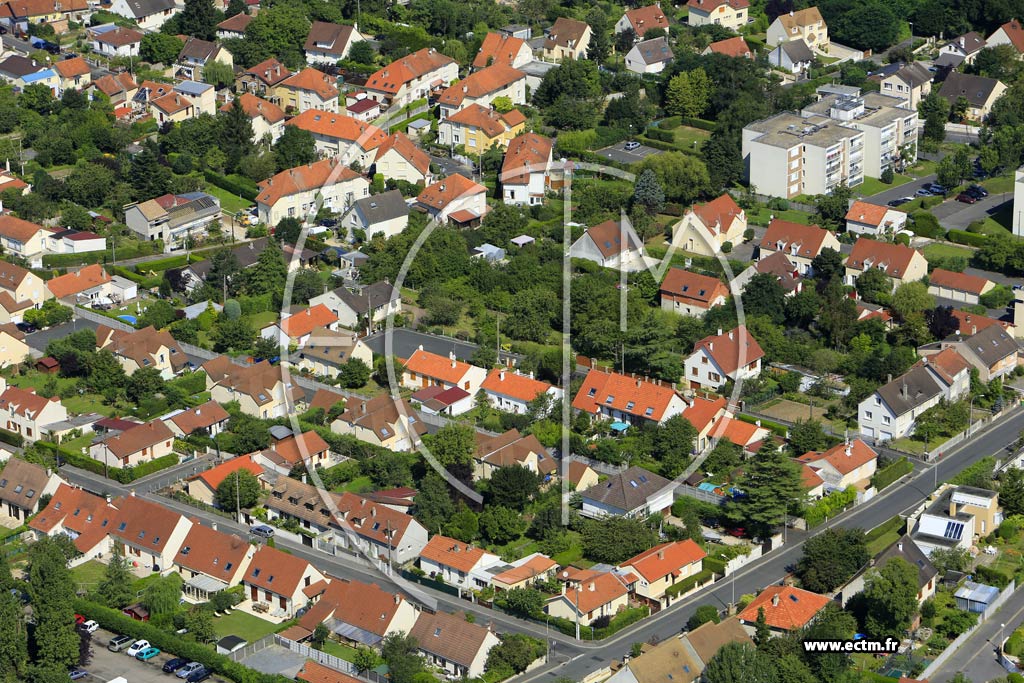 Photo arienne de Arpajon (Quartier Verdun - Charcot)