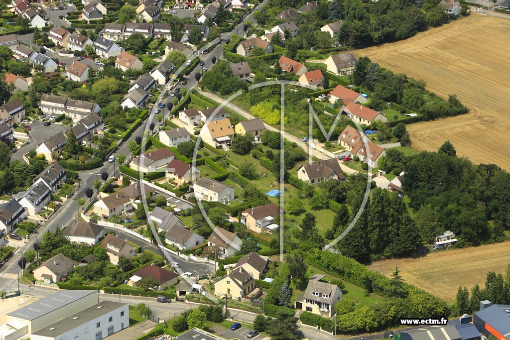 Photo arienne de Boissy-sous-Saint-Yon (le Bchevret)