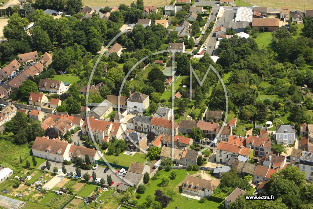 Photo arienne de Boissy-sous-Saint-Yon (les Marsandes)