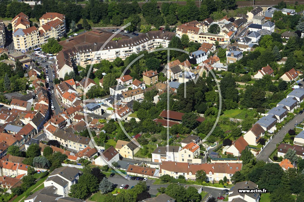 Photo arienne de Brtigny-sur-Orge (Saint-Pierre)