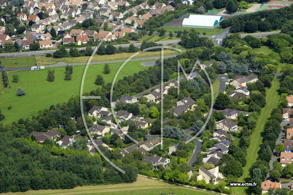 Photo arienne de Courcouronnes (le Parc du Bocage)