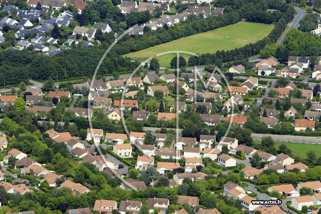 Photo arienne de Courcouronnes (le Parc du Bocage)