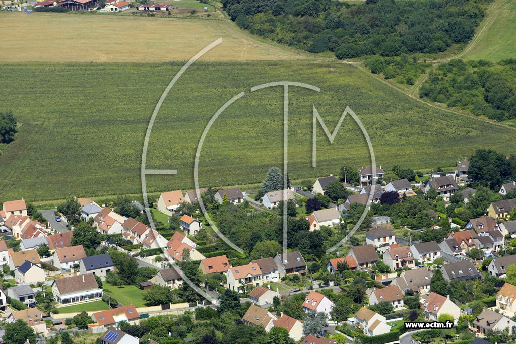 Photo arienne de La Ville-du-Bois (la Fosse aux Moines)