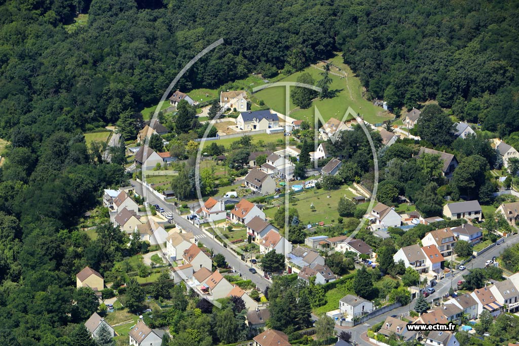 Photo arienne de La Ville-du-Bois (les Bas Rochers)