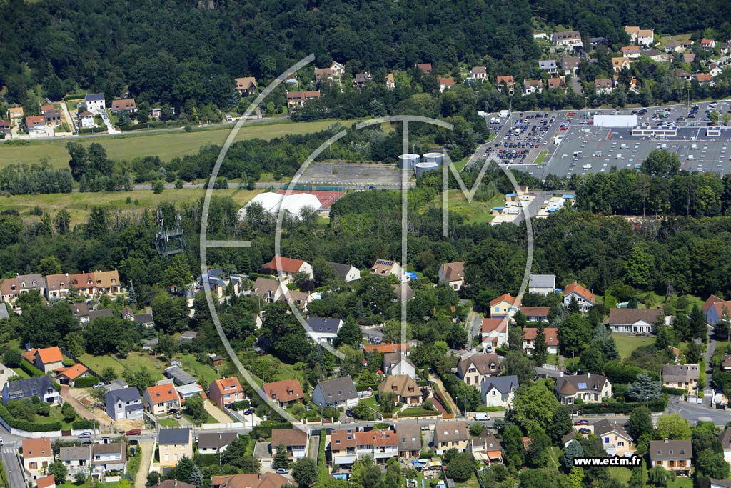 Photo arienne de La Ville-du-Bois (les Joncs Marins)
