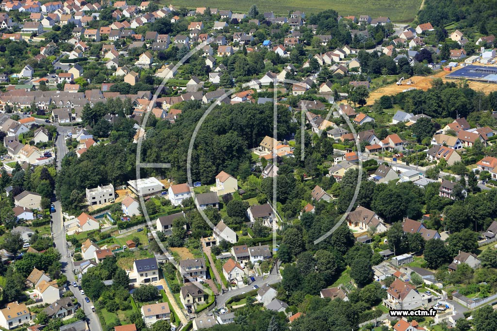 Photo arienne de La Ville-du-Bois (les Sablons)