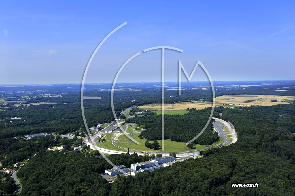 Photo arienne de Linas (autodrome)