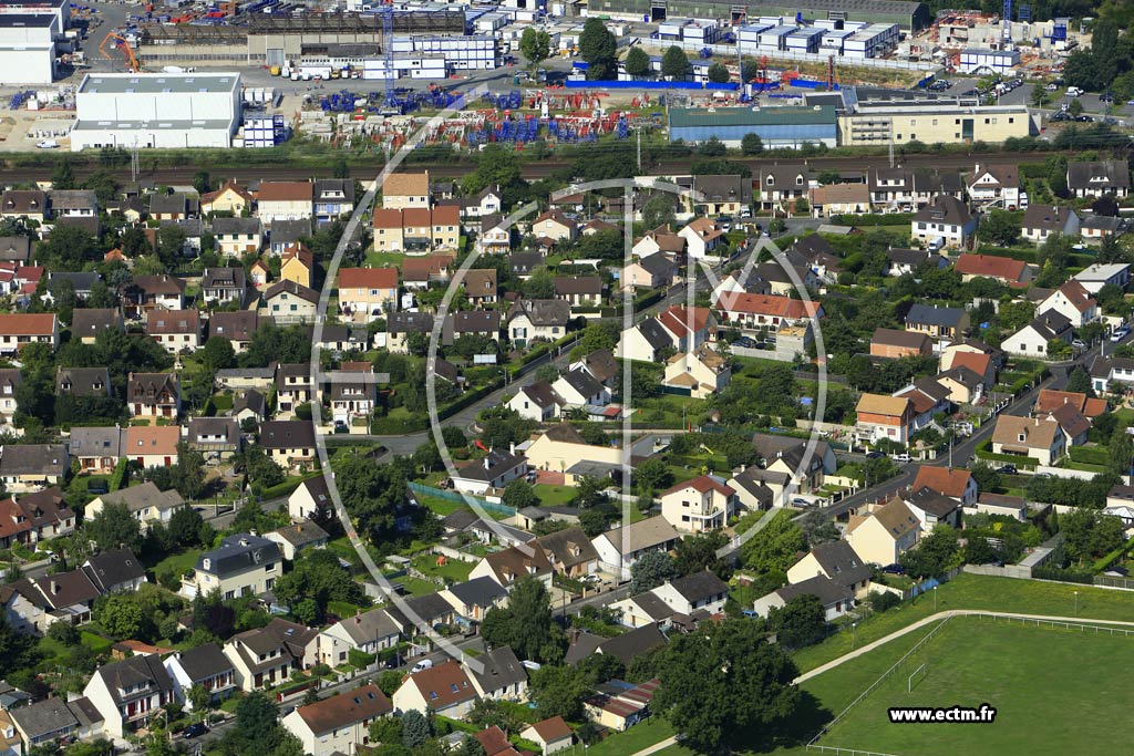 Photo arienne de Marolles-en-Hurepoix (les Terrains Jardins)