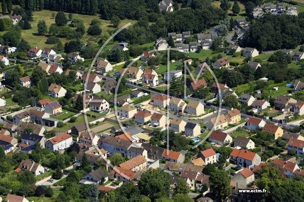 Photo arienne de Ollainville (la Roche)