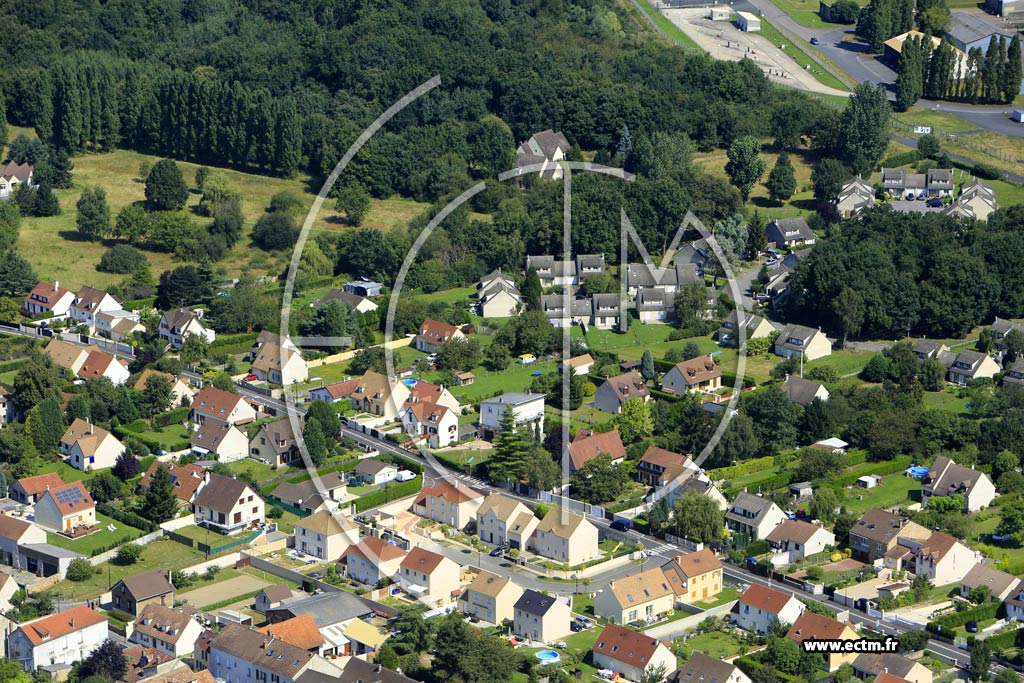 Photo arienne de Ollainville (la Roche)