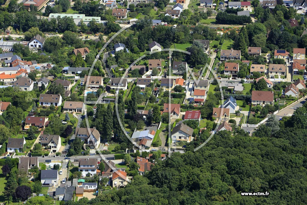 Photo arienne de Saint-Germain-ls-Arpajon (la Grande Folie)