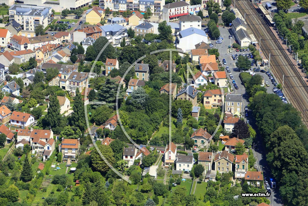 Photo arienne de Saint-Michel-sur-Orge (les Tifoines)