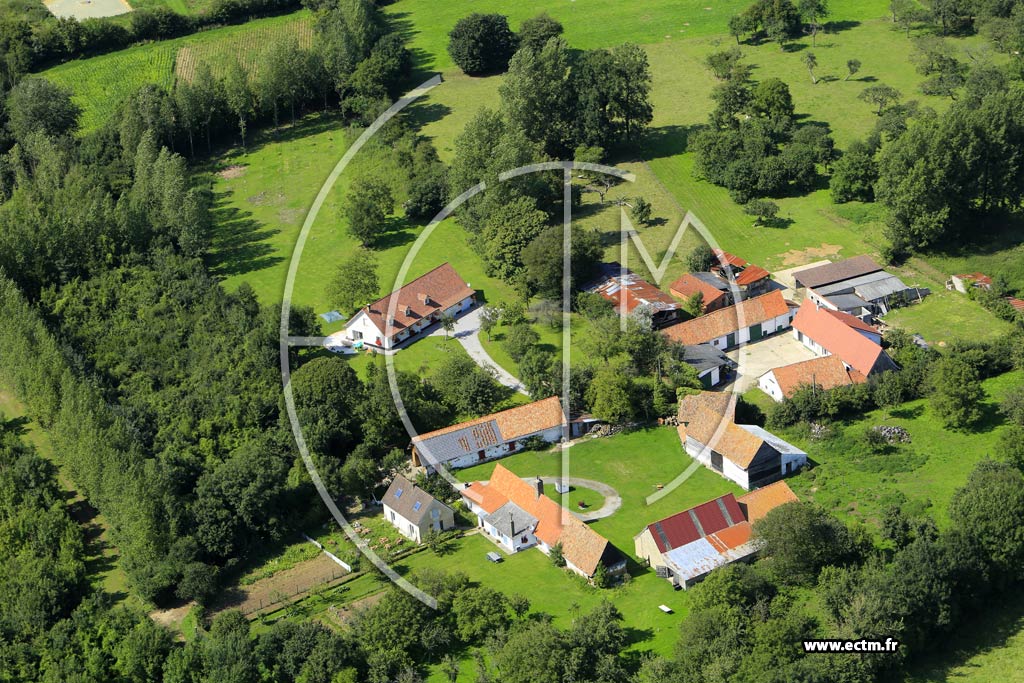 Photo arienne de Crmarest (les Communes de Haute Fontaine)