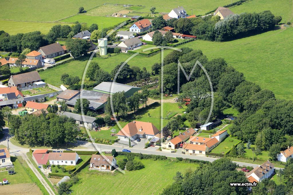 Photo arienne de Halinghen (le Haut Pichot)