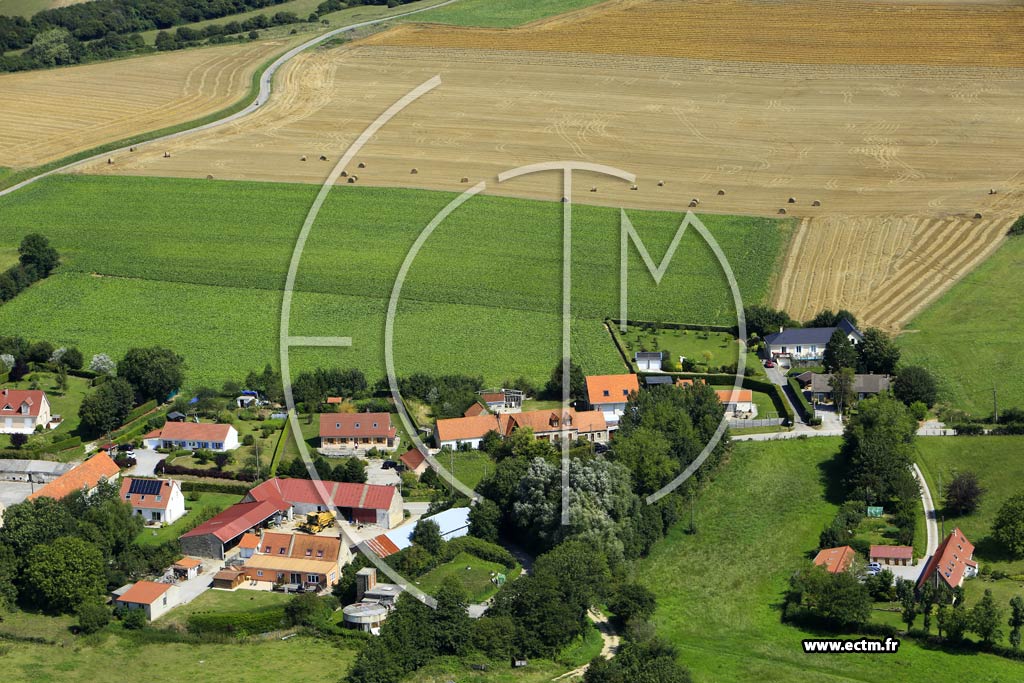 Photo arienne de Leulinghen-Bernes (Bernes)