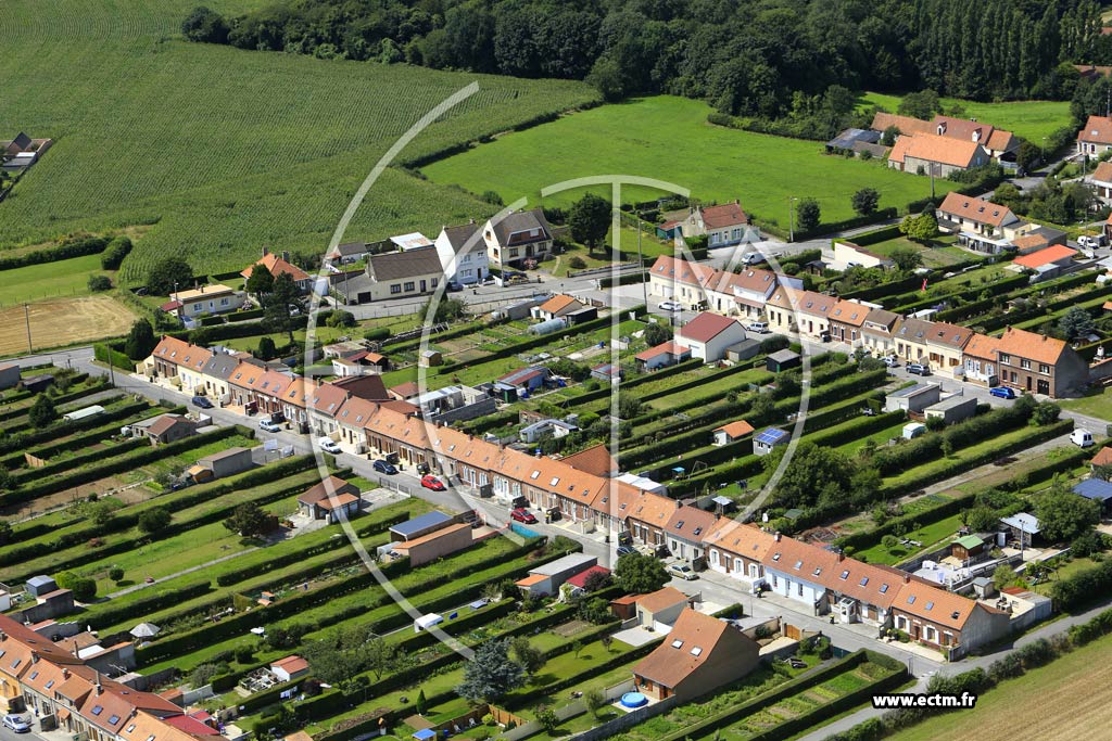 Photo arienne de Rinxent (les Corons)