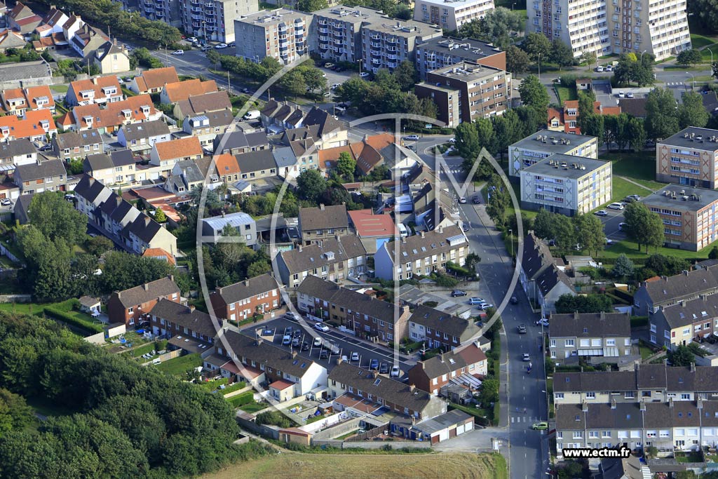 Photo arienne de Wimille (Bon Secours)