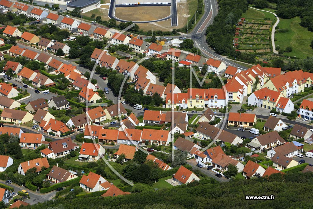 Photo arienne de Wimille (Quartier Lozembrune)