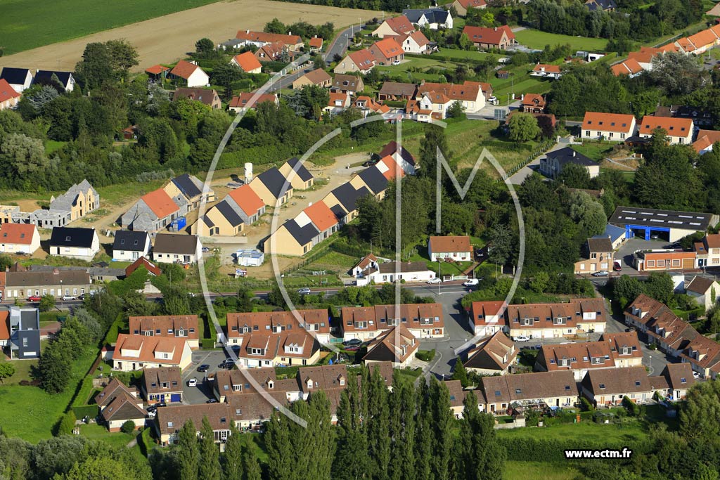 Photo arienne de Ardres (Avenue de Calais)