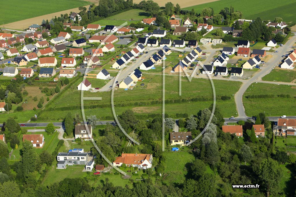 Photo arienne de Ardres (Avenue de Calais)