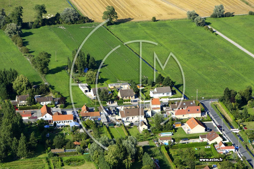 Photo arienne de Gunes (Le Marais de Gunes)