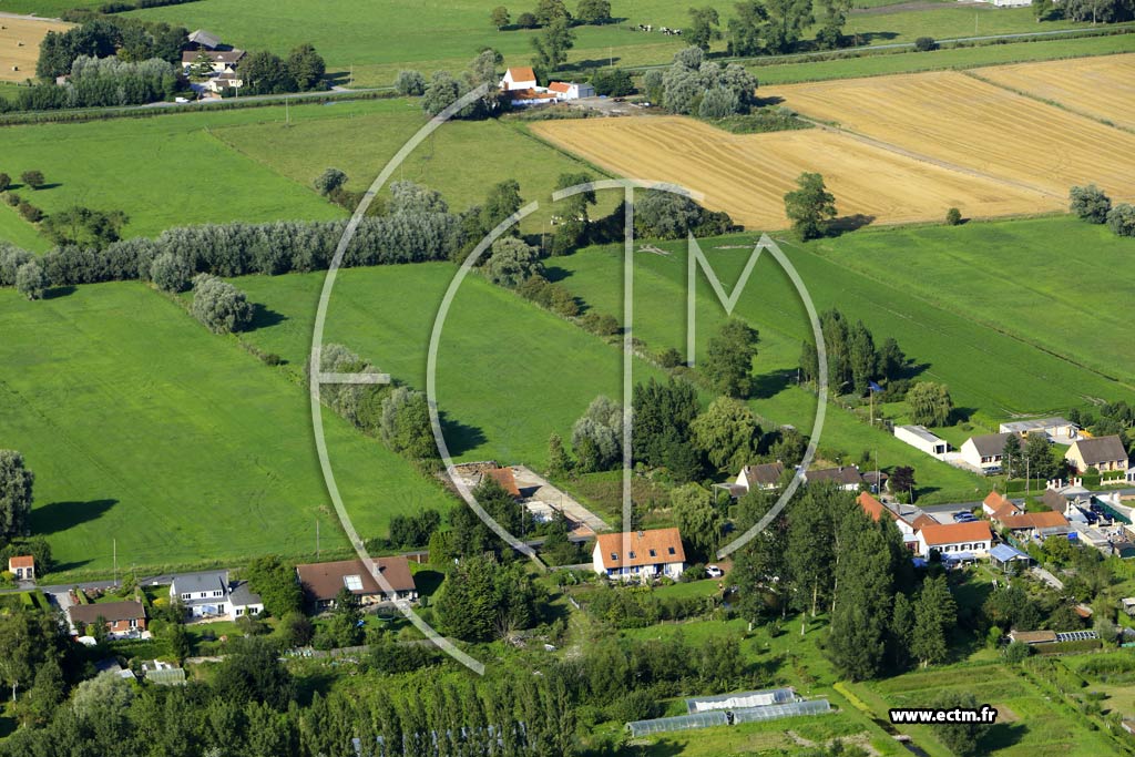 Photo arienne de Gunes (Le Marais de Gunes)