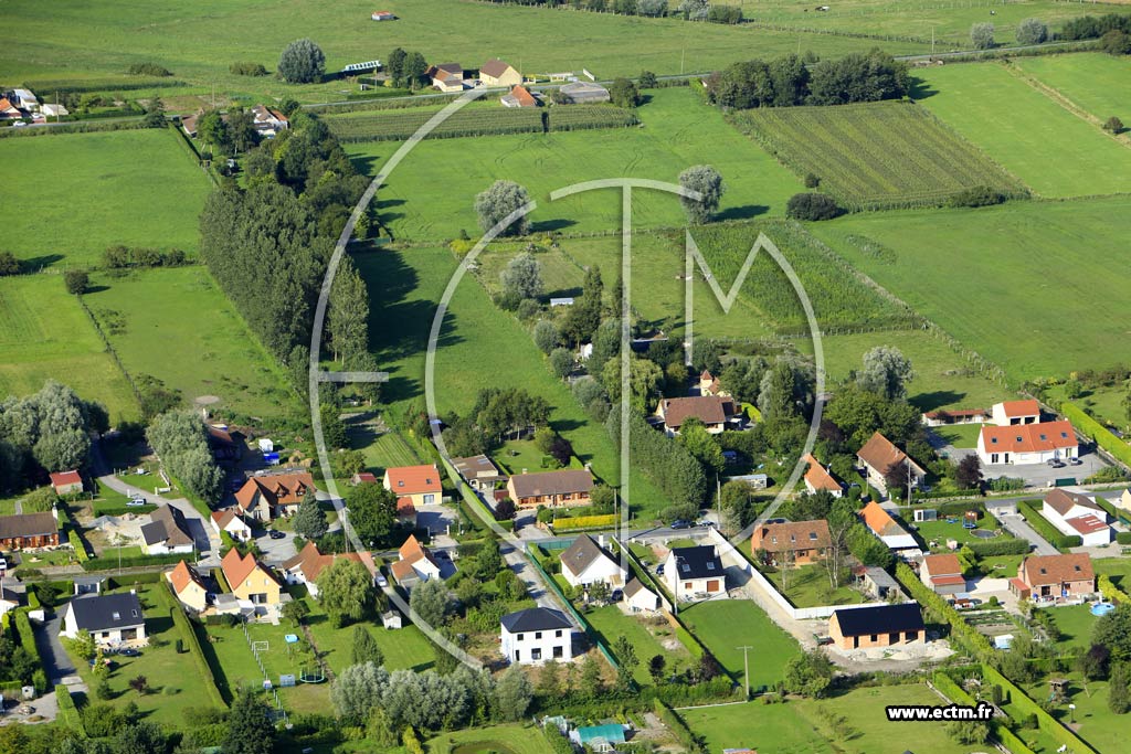 Photo arienne de Gunes (Le Marais de Gunes)