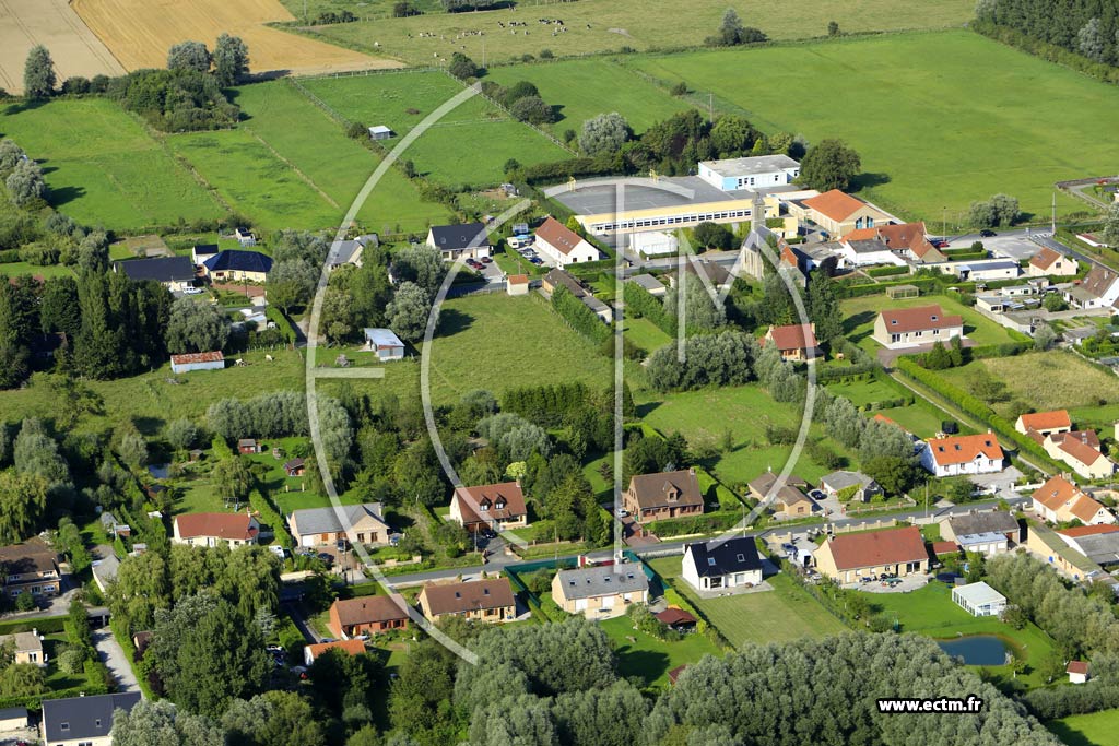 Photo arienne de Gunes (Le Marais de Gunes)