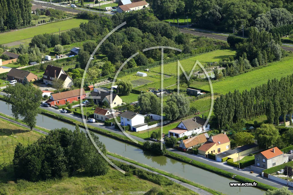 Photo arienne de Les Attaques (Le Fort  Crpes)
