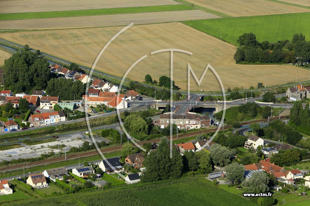 Photo arienne de Les Attaques (Le Pont d'Ardres)