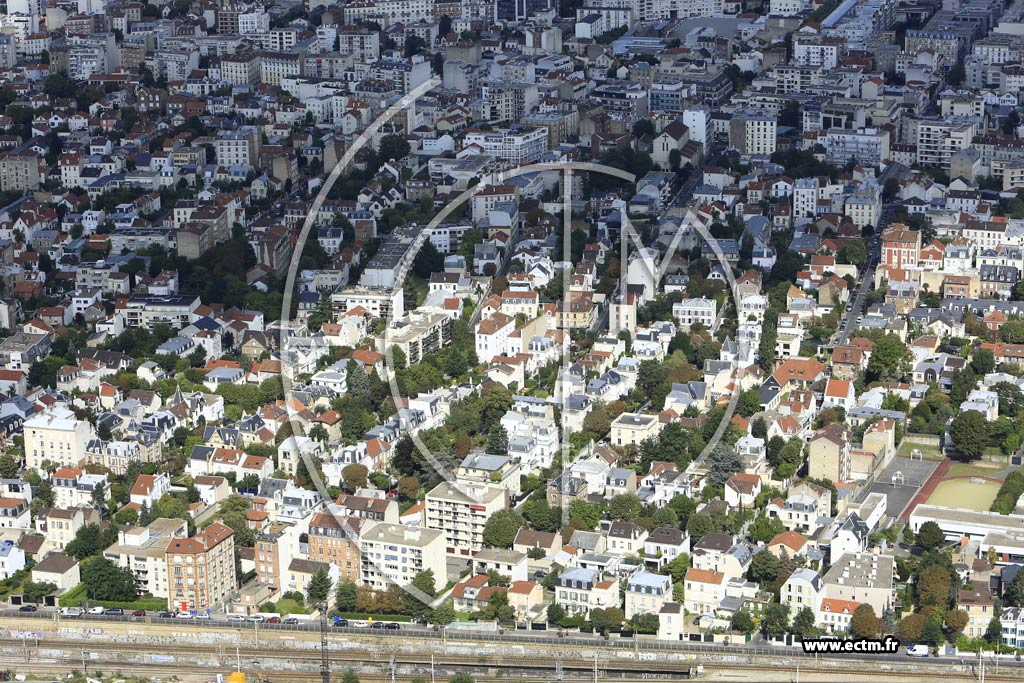 Photo arienne de Asnires-sur-Seine (Voltaire)