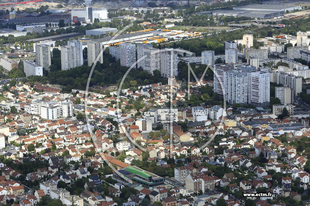 Photo arienne de Colombes (les Fosss Jean)