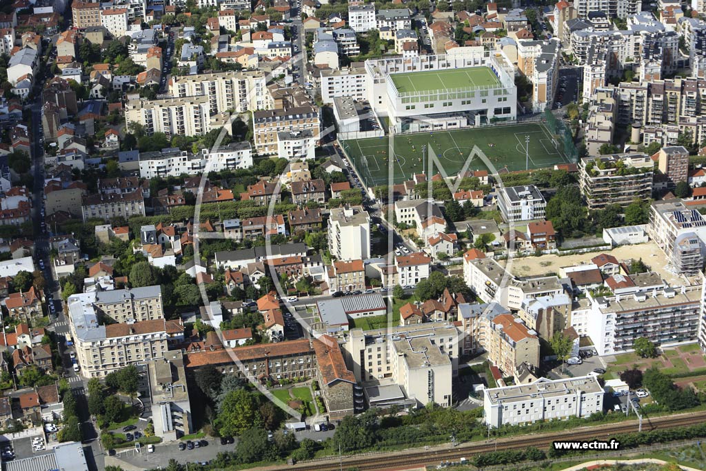Photo arienne de Courbevoie (Charras)