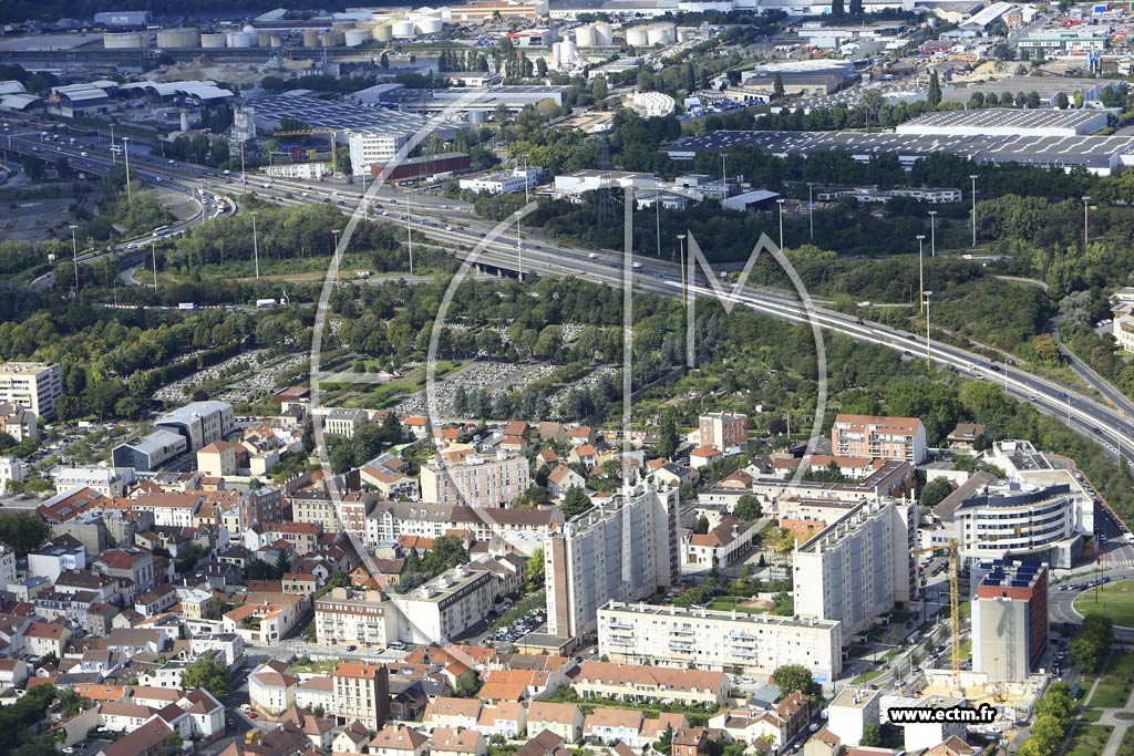 Photo arienne de Gennevilliers (le Village)