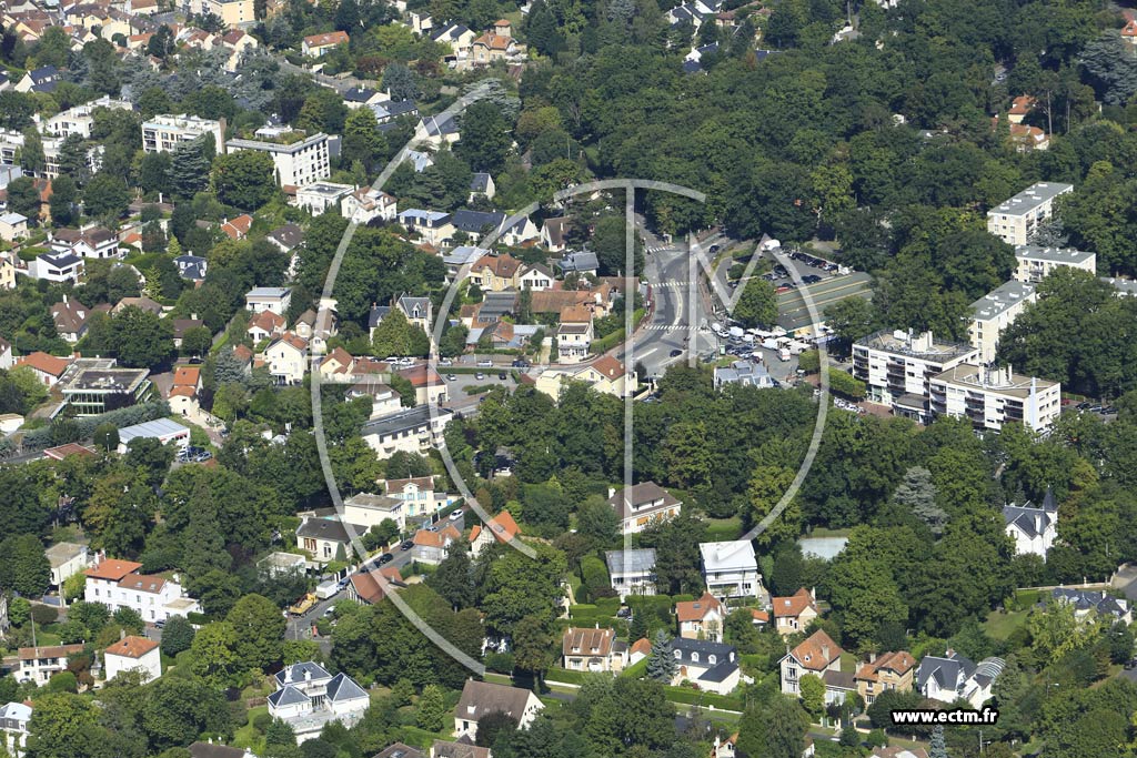 Photo arienne de La Celle-Saint-Cloud (la Feuillaume)