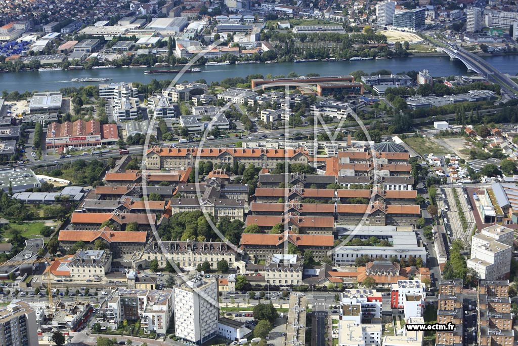 Photo arienne de Nanterre (le Petit Nanterre)