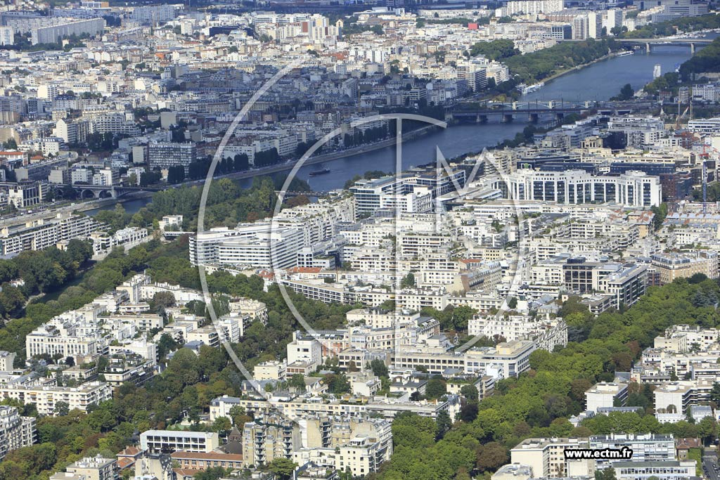 Photo arienne de Neuilly-sur-Seine (Quartier Saussaye)