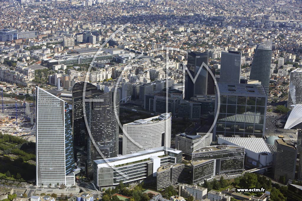 Photo arienne de Puteaux (la Dfense)