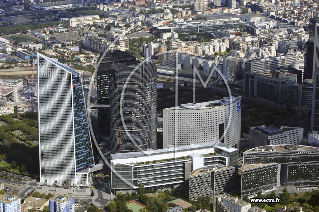 Photo arienne de Puteaux (la Dfense)