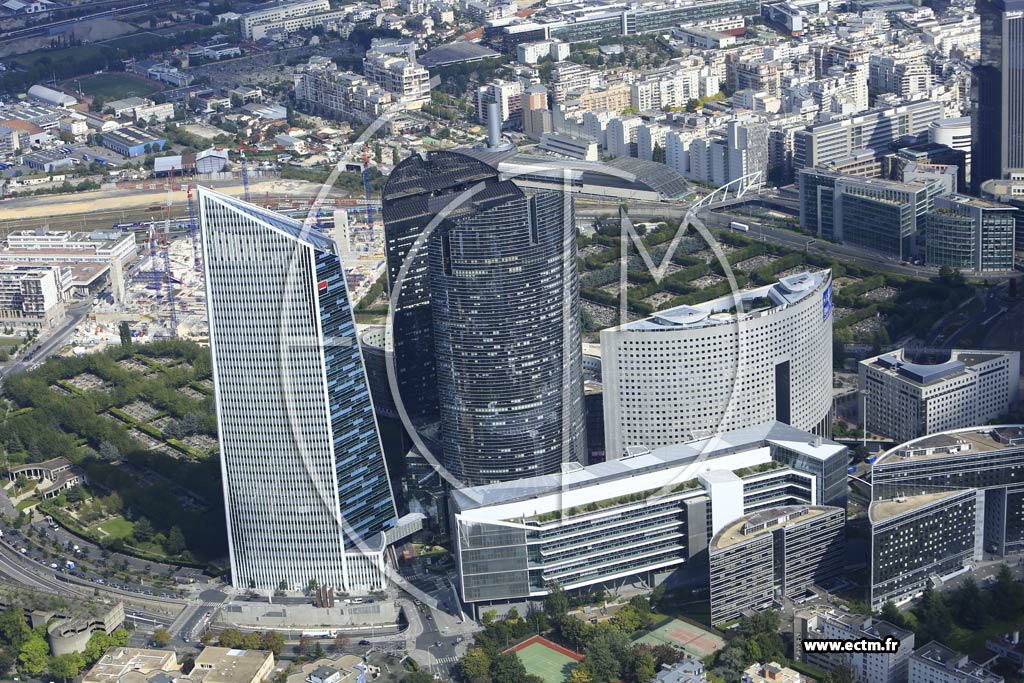 Photo arienne de Puteaux (la Dfense)