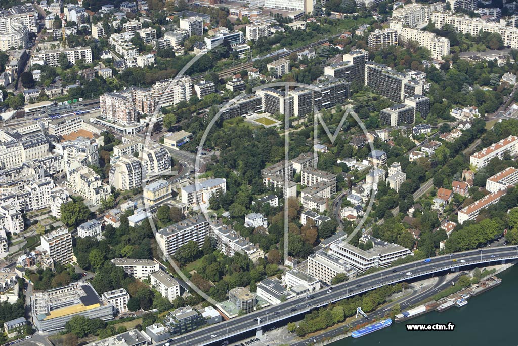 Photo arienne de Saint-Cloud