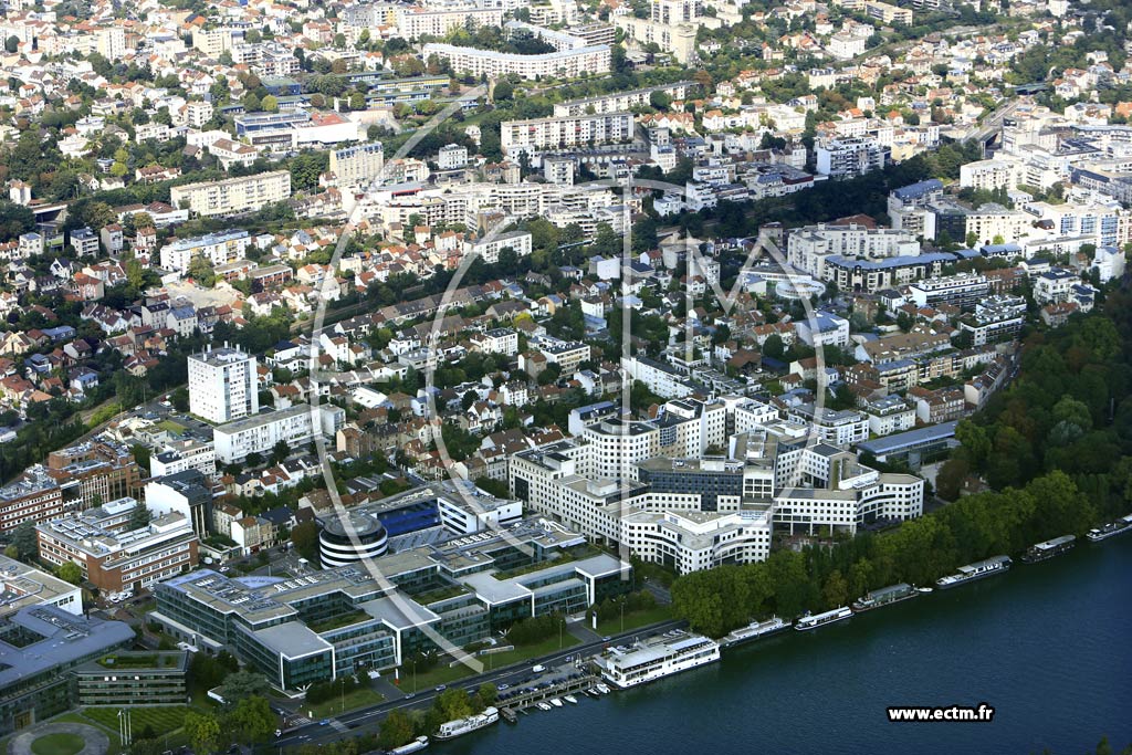 Photo arienne de Suresnes (Quai Marcel Dassault)