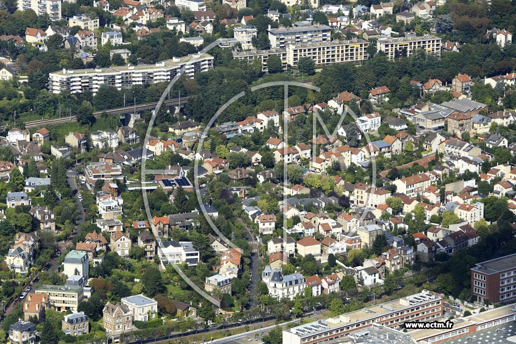 Photo arienne de Suresnes (Quartier de la Rue Fernand Forest)