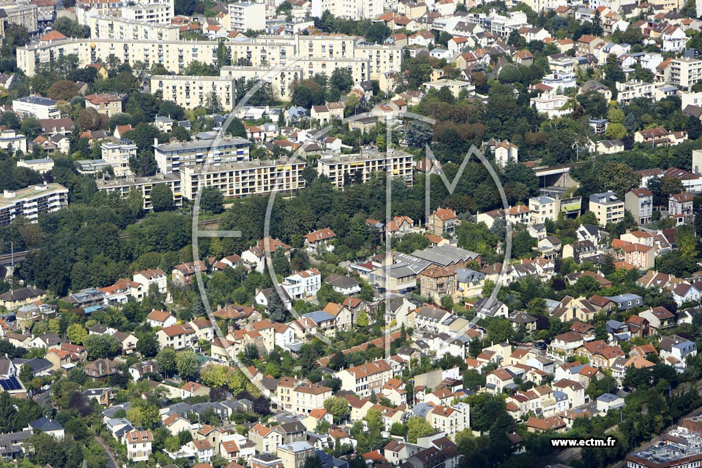 Photo arienne de Suresnes (Quartier de la Rue Fernand Forest)