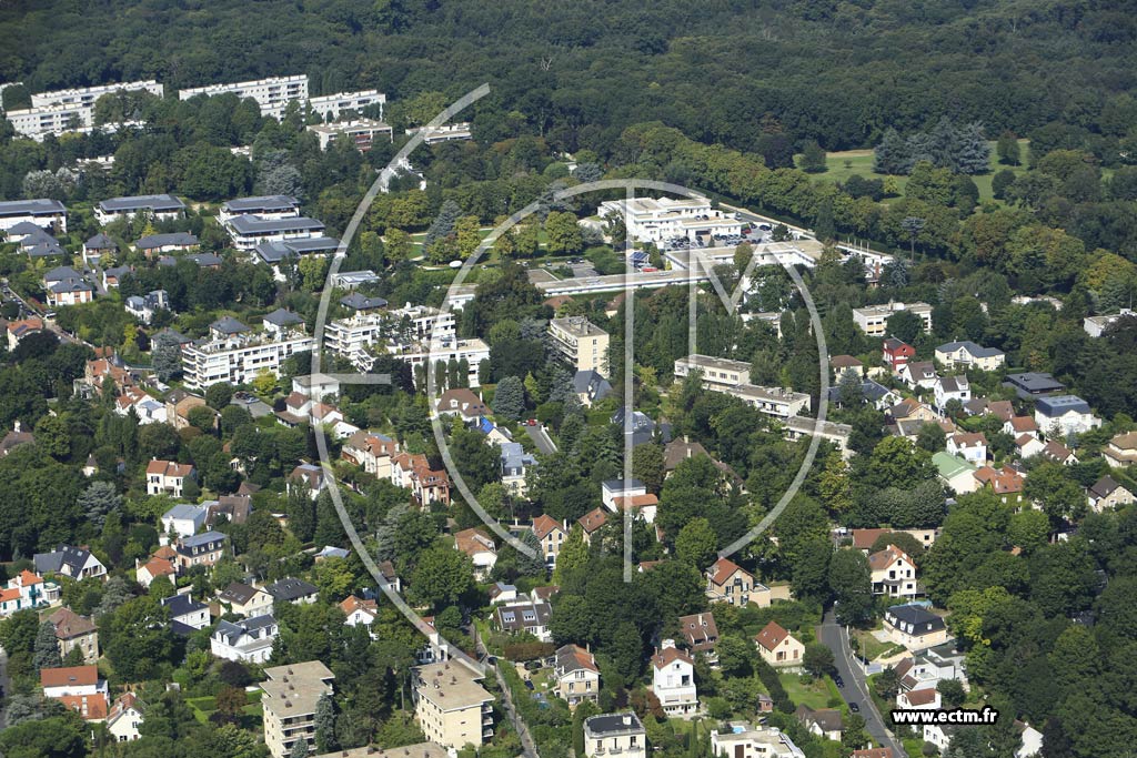 Photo arienne de Vaucresson (le Plateau de Cazes)