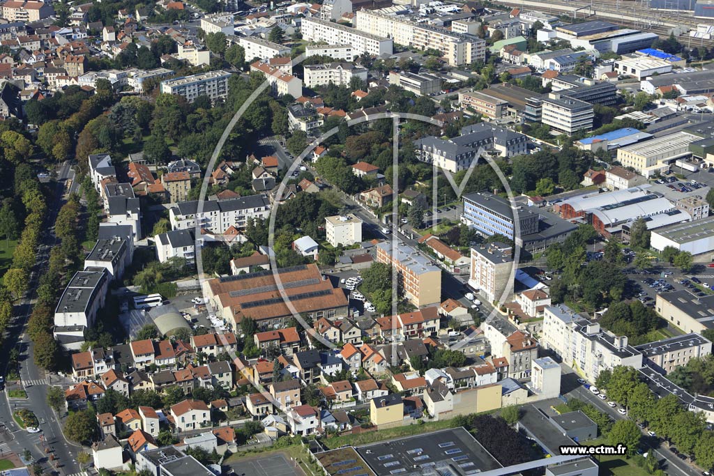 Photo arienne de Bagneux (Garlande)